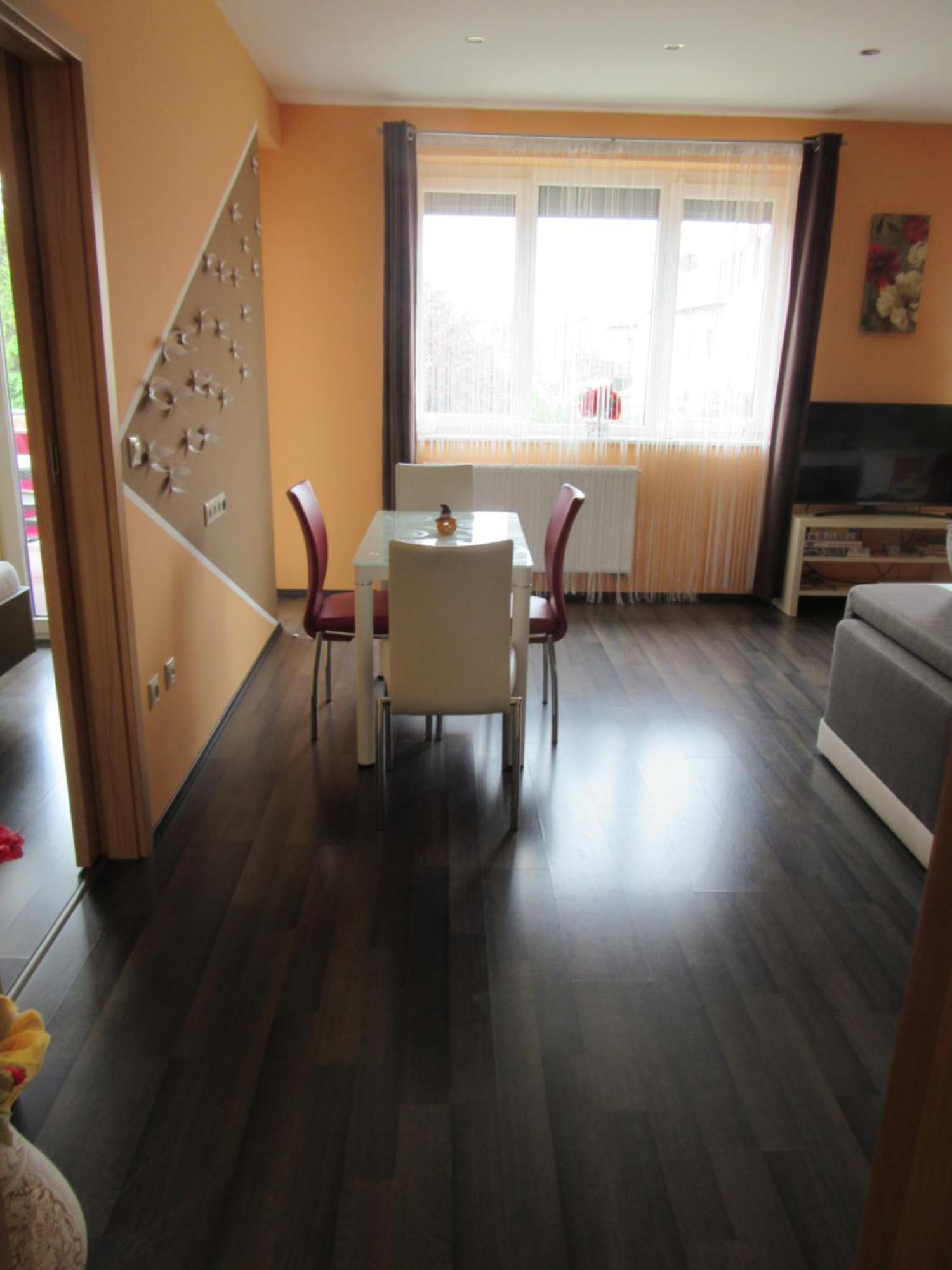 Zafir Sziget Apartman Sarvar Exterior photo